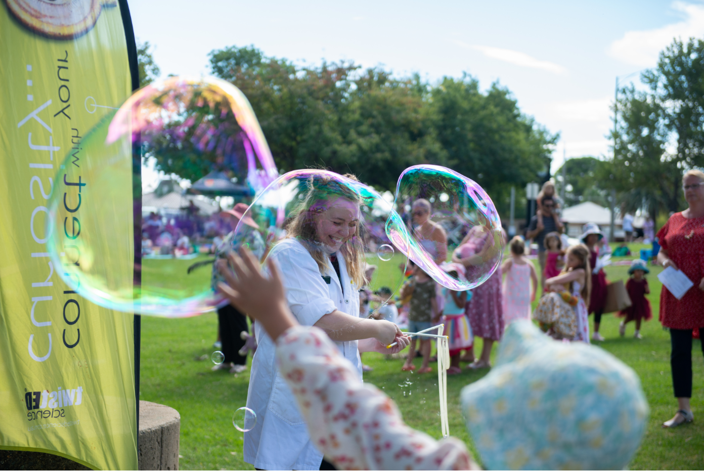 Giant Bubbles Shepparton & Goulburn Valley