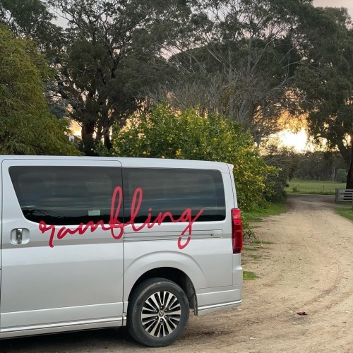 Rambling Wine Tours - Wine & Design Tour