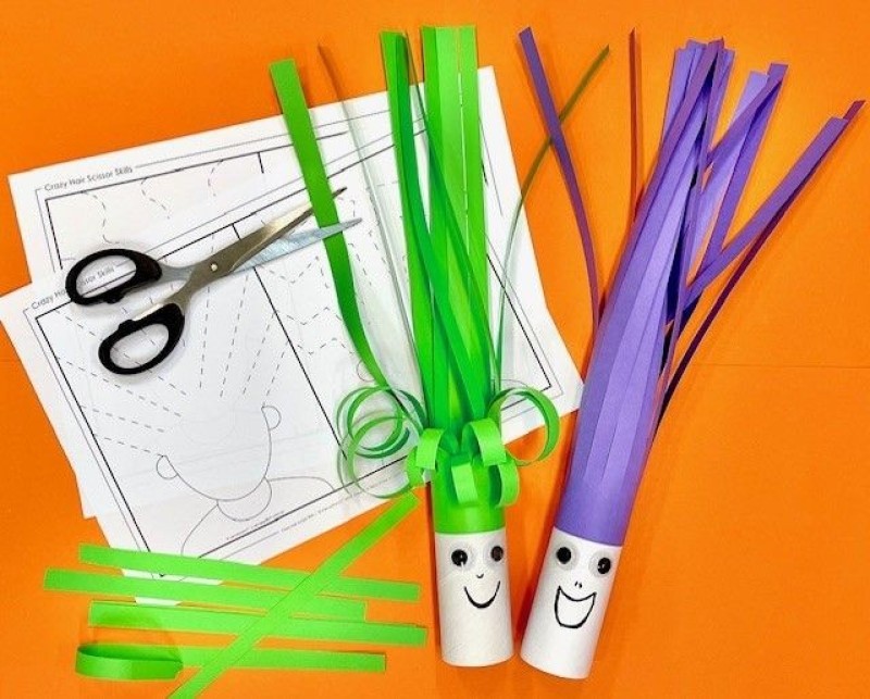 School Holiday Activity at Shepparton Library - Crafty Hairdressing