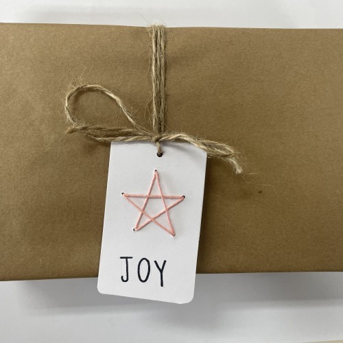 CrAfter Dark at Shepparton Library - Embroidered Gift Tags