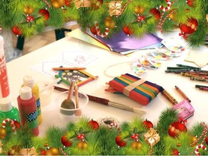Christmas Craft Drop-In at Shepparton Library
