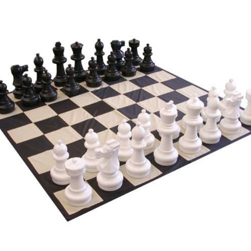 Giant Games at Shepparton Library - Chess and Noughts & Crosses