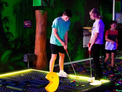 Fun Planet Mini Golf - 13